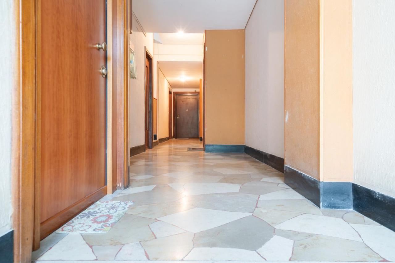 Modern Flat 250 Mt From The Sea - Albissola Marina Apartment Exterior photo