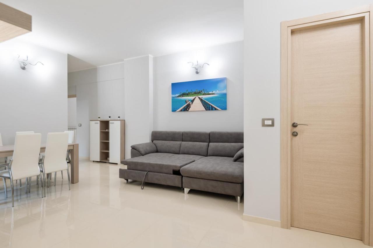 Modern Flat 250 Mt From The Sea - Albissola Marina Apartment Exterior photo